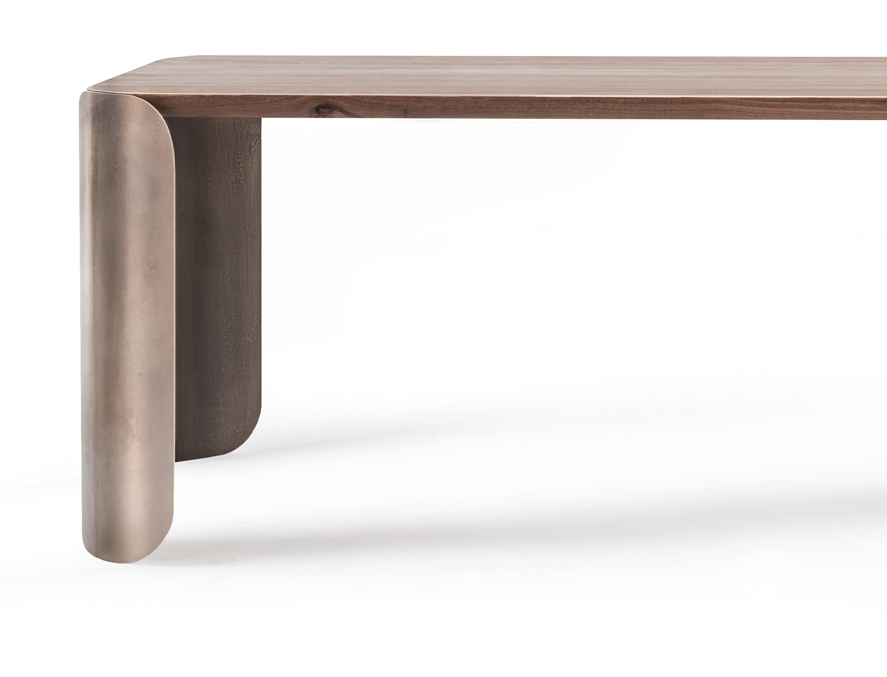 clypeus-dining-table-walnut-header-2